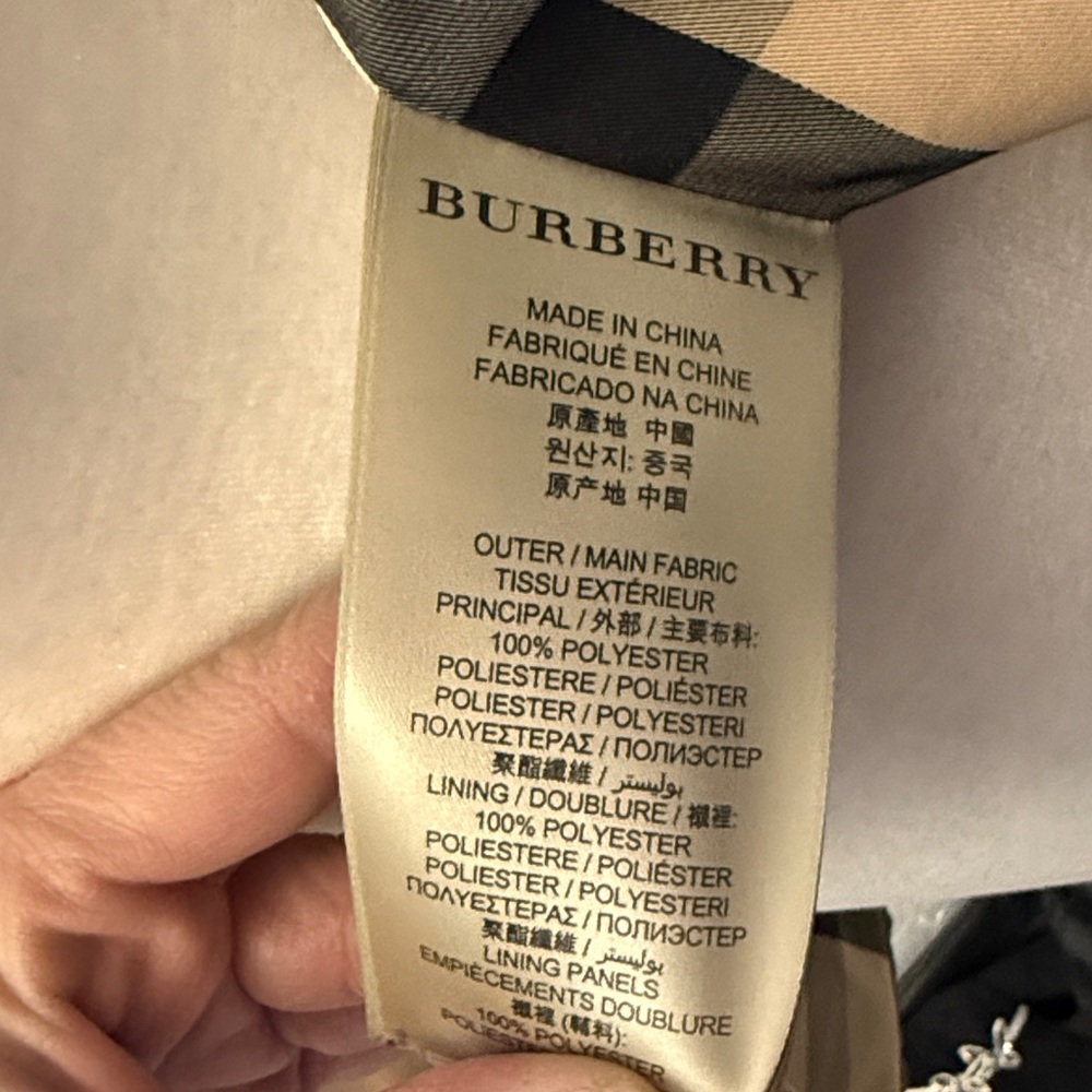 Burberry Down Puffer Jacket with Belt - Picture 6 of 14